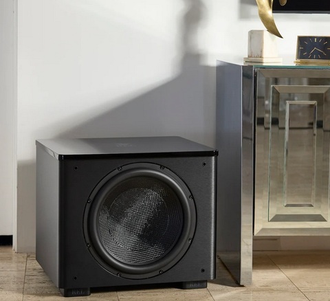 REL HT1510 Displayed