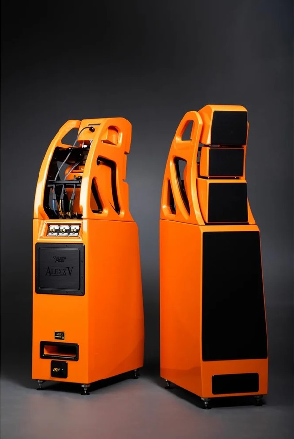 Wilson Audio Alexx V