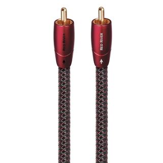 AUDIOQUEST Red River .75M  1 to 1 RCA male. Solid